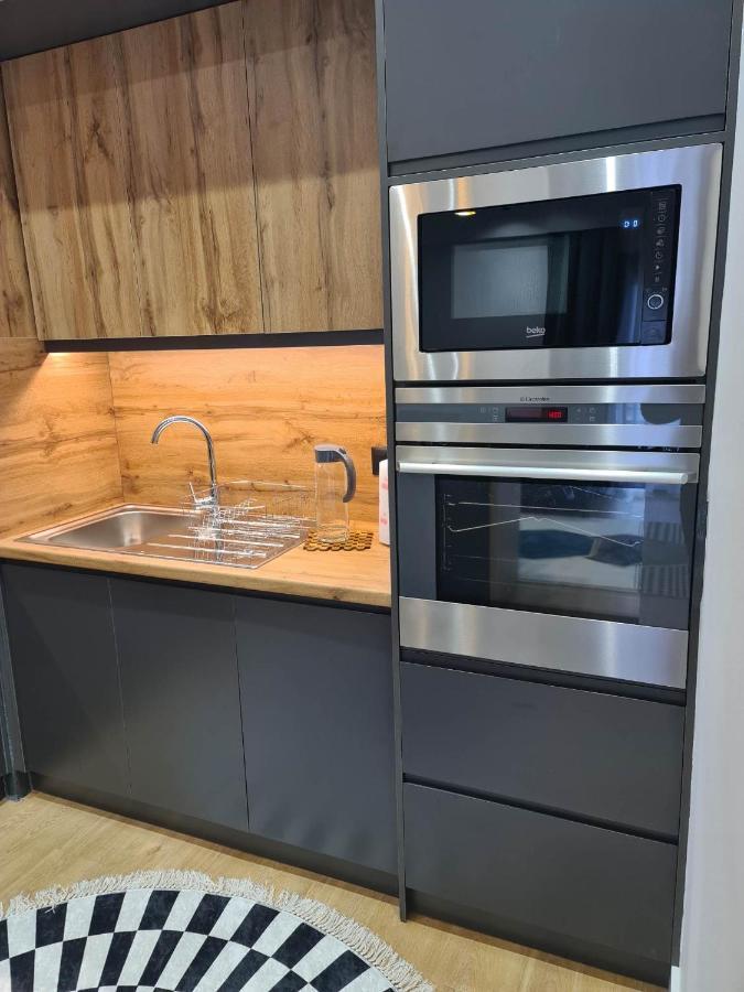 Grey Luxury Apartment Gjirokastër المظهر الخارجي الصورة