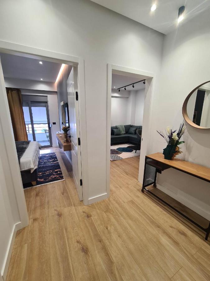Grey Luxury Apartment Gjirokastër المظهر الخارجي الصورة